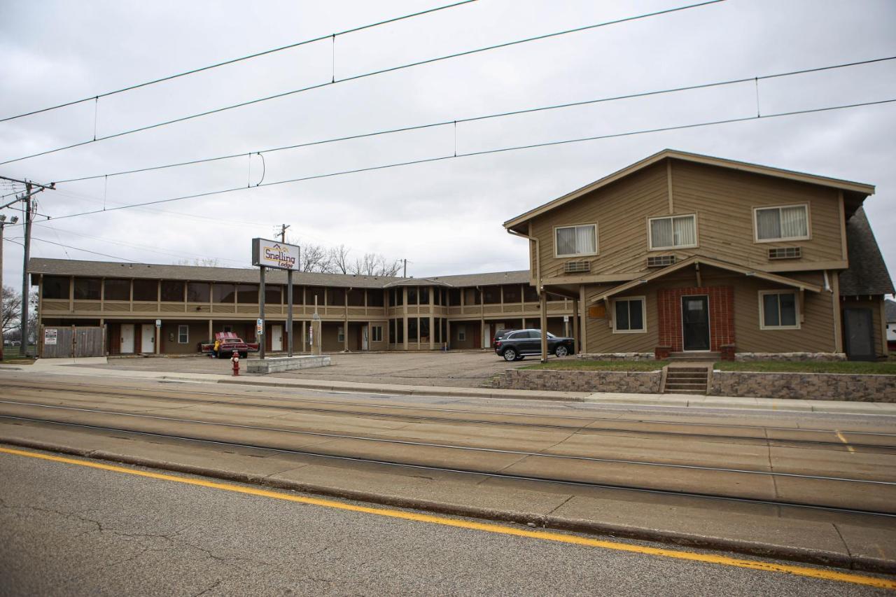 Snelling Motor Inn Mendota Eksteriør billede