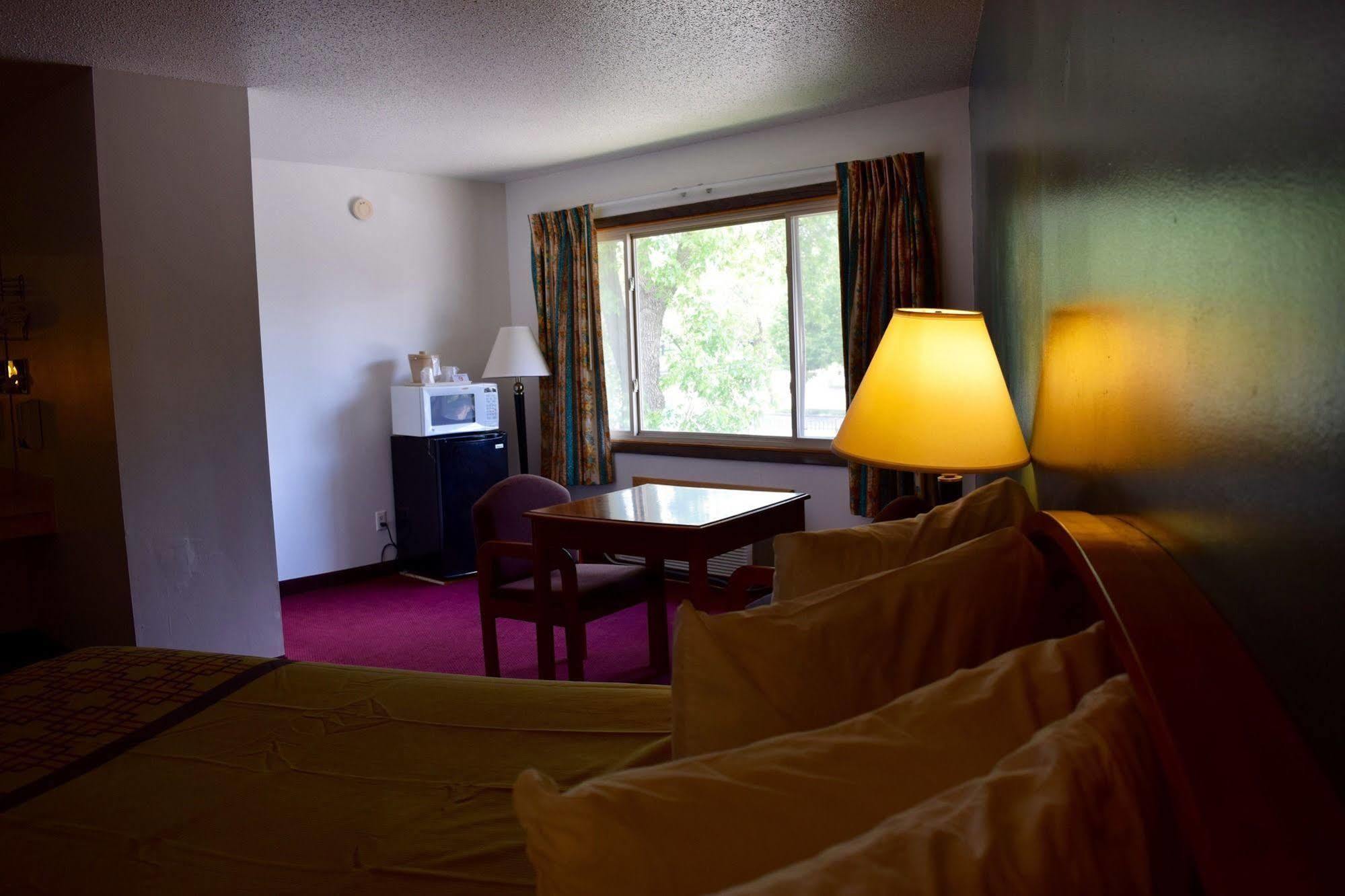 Snelling Motor Inn Mendota Eksteriør billede